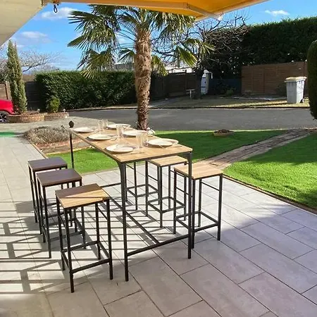 Gentiane Avec Piscine Cébazat