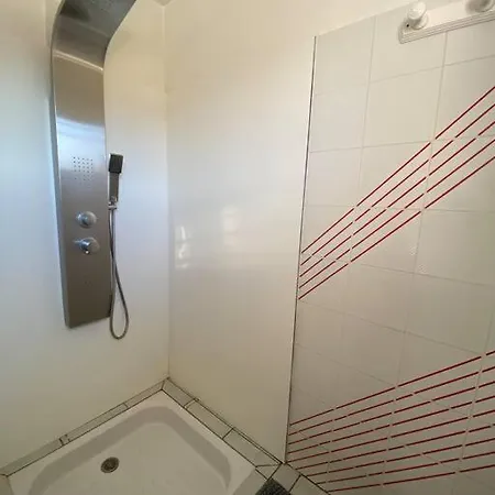 Gentiane Avec Piscine Cebazat